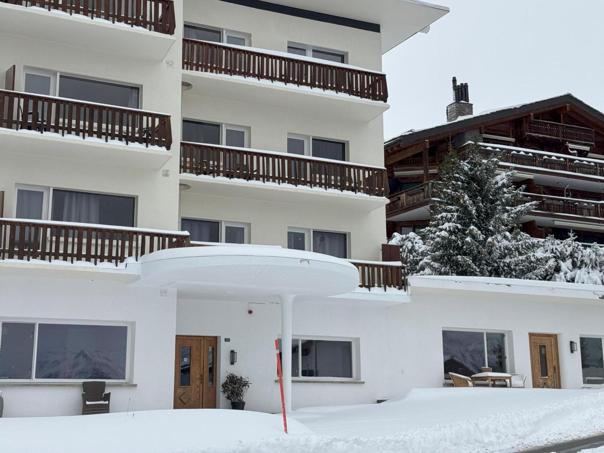 Crans Montana Suites Экстерьер фото